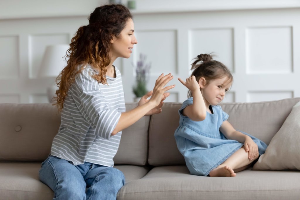 Como lidar com momentos de frustração infantil: Técnicas simples para manter a calma e fortalecer a comunicação com os seus filhos Conheça dicas práticas para superar birras e melhorar o ambiente familiar!